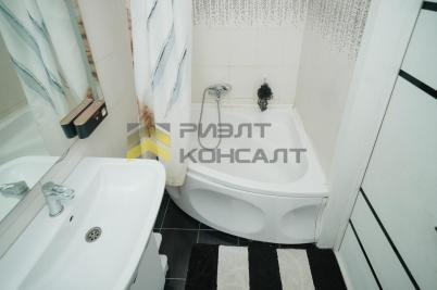 Продажа квартиры Омск. городок 16-й Военный, 417