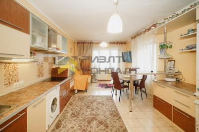Продажа квартиры Омск. городок 16-й Военный, 417