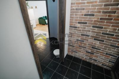 Продажа квартиры Омск. проспект Комарова, 15, к.4
