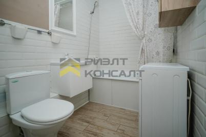 Продажа квартиры Омск. проспект Комарова, 15, к.4