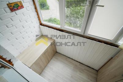 Продажа квартиры Омск. проспект Комарова, 15, к.4