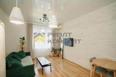 Продажа квартиры Омск. проспект Комарова, 15, к.4