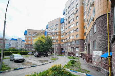 Продажа квартиры Омск. проспект Комарова, 15, к.4