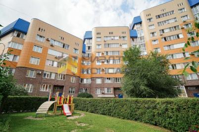 Продажа квартиры Омск. проспект Комарова, 15, к.4