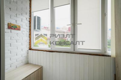 Продажа квартиры Омск. проспект Комарова, 15, к.4