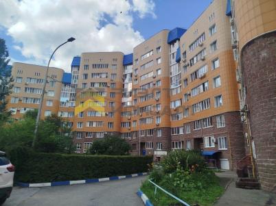 Продажа квартиры Омск. проспект Комарова, 15, к.4