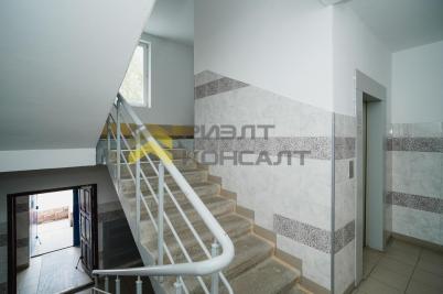 Продажа квартиры Омск. проспект Комарова, 15, к.4