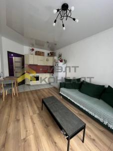 Продажа квартиры Омск. проспект Комарова, 15, к.4