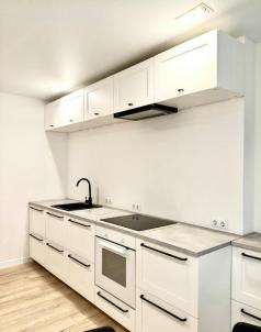 Продажа квартиры Омск. 2-я Поселковая улица 10к1