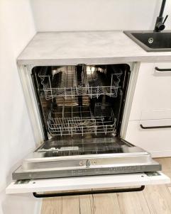 Продажа квартиры Омск. 2-я Поселковая улица 10к1