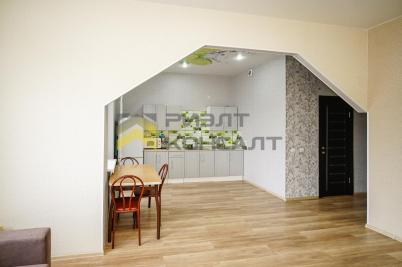 Продажа квартиры Омск. улица Крупской, 13А