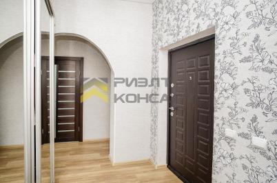 Продажа квартиры Омск. улица Крупской, 13А