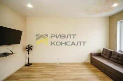 Продажа квартиры Омск. улица Крупской, 13А