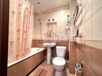 Аренда квартиры Омск. Дмитриева ул., 1к7