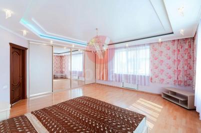 Продажа коттеджа Омск. 11-я Северная улица 121