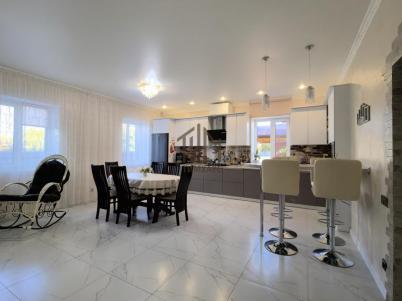 Продажа дома Омский.&nbsp;Ростовка.&nbsp;185