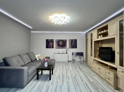 Продажа квартиры Омск. Дианова, 12 к1