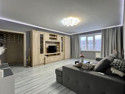 Продажа квартиры Омск. Дианова, 12 к1