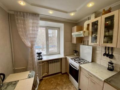 Продажа квартиры Омск. 40 лет Октября, Камерный переулок, 48