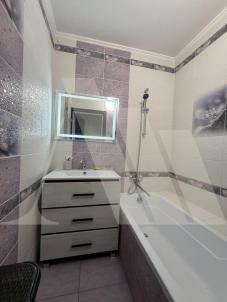 Продажа квартиры Омск. Амурский поселок, Завертяева, 18к1