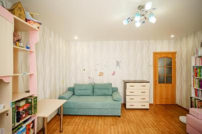Продажа квартиры Омск. Омская, 136 к2