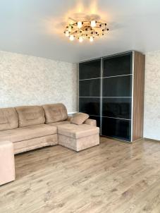 Продажа дома Омск. Черноморская улица 54