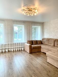 Продажа дома Омск. Черноморская улица 54
