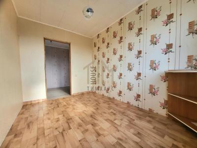Продажа квартиры Таврический. Сосновское. 50 лет Октября ул., 10