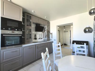 Продажа квартиры Омск.&nbsp;М.М.Кузьмина б-р., 23