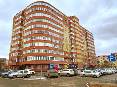 Продажа квартиры Омск. 10 лет Октября ул., 50