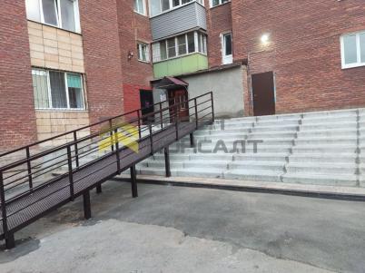 Продажа квартиры Омск. улица 10 лет Октября, 141
