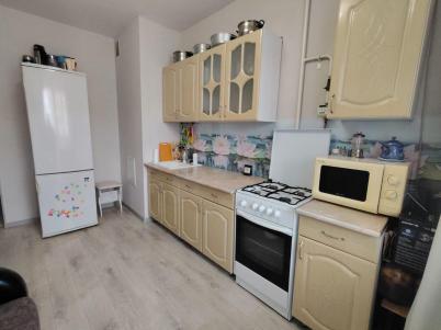 Продажа квартиры Омск. улица Малиновского 6/2 Продажа квартиры Омск. улица Малиновского 6/2