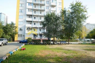 Продажа квартиры Омск. бульвар М.М.Кузьмина, 9 Продажа квартиры Омск. бульвар М.М.Кузьмина, 9