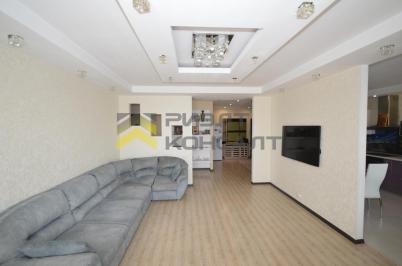 Продажа квартиры Омск. улица Заозерная, 27