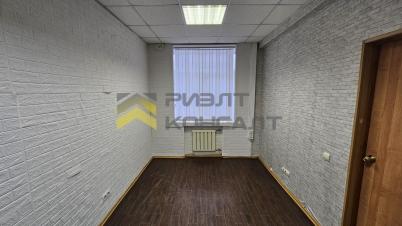 Продажа коммерческой недвижимости Омск. улица Богдана Хмельницкого, 164