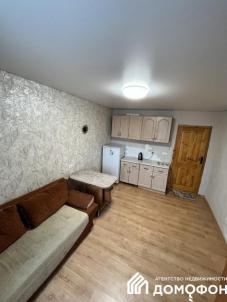 Продажа квартиры Омск. 10 лет Октября, 136