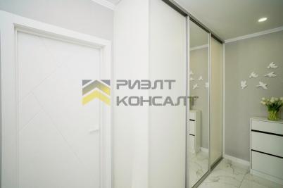 Продажа квартиры Омск. улица Взлетная, 13