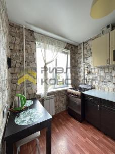 Продажа квартиры Омск. улица Дмитриева, 4, к.2