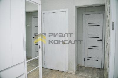 Продажа квартиры Омск. улица Молодогвардейская, 15