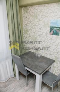 Продажа квартиры Омск. улица Молодогвардейская, 15