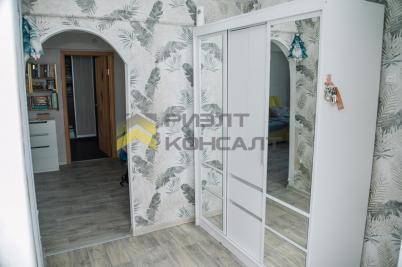 Продажа квартиры Омск. улица Молодогвардейская, 15