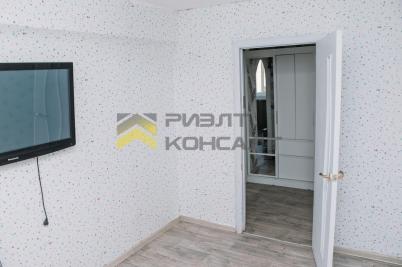 Продажа квартиры Омск. улица Молодогвардейская, 15