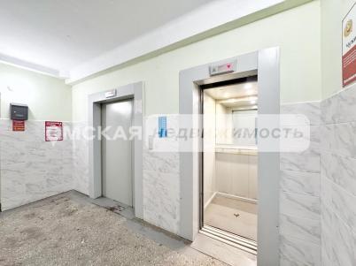 Продажа квартиры Омск. улица 10 лет Октября 107