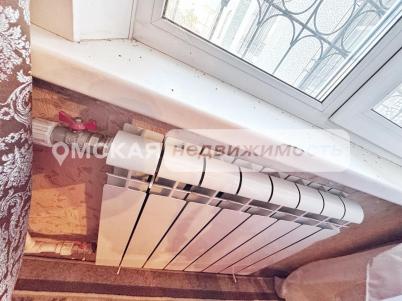 Продажа квартиры Омск. улица 10 лет Октября 107