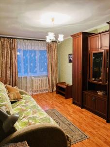 Аренда квартиры Омск. улица 50 лет ВЛКСМ 10