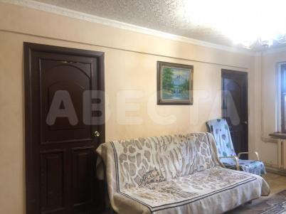 Продажа квартиры Омск. г-к. 16-й Военный, 414