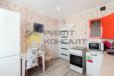 Продажа квартиры Омск. улица Степанца, 12