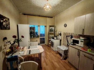 Продажа квартиры Омск. проспект Комарова 15