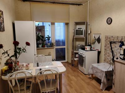 Продажа квартиры Омск. проспект Комарова 15