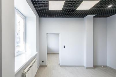 Продажа коммерческой недвижимости Омск. ул Тарская, 22